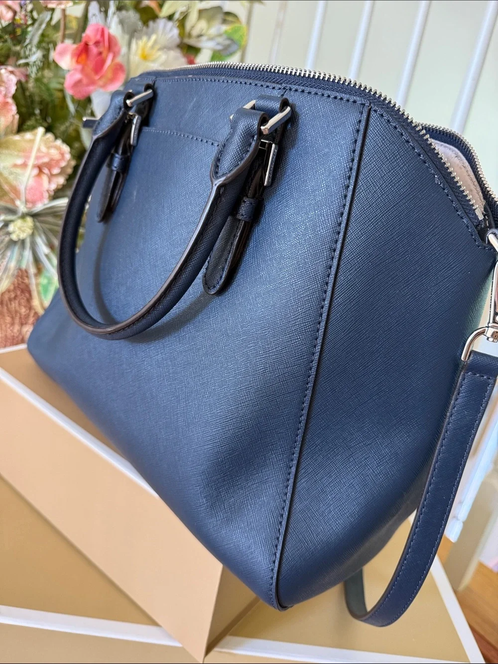 MK Ciara Large Satchel Navy Color